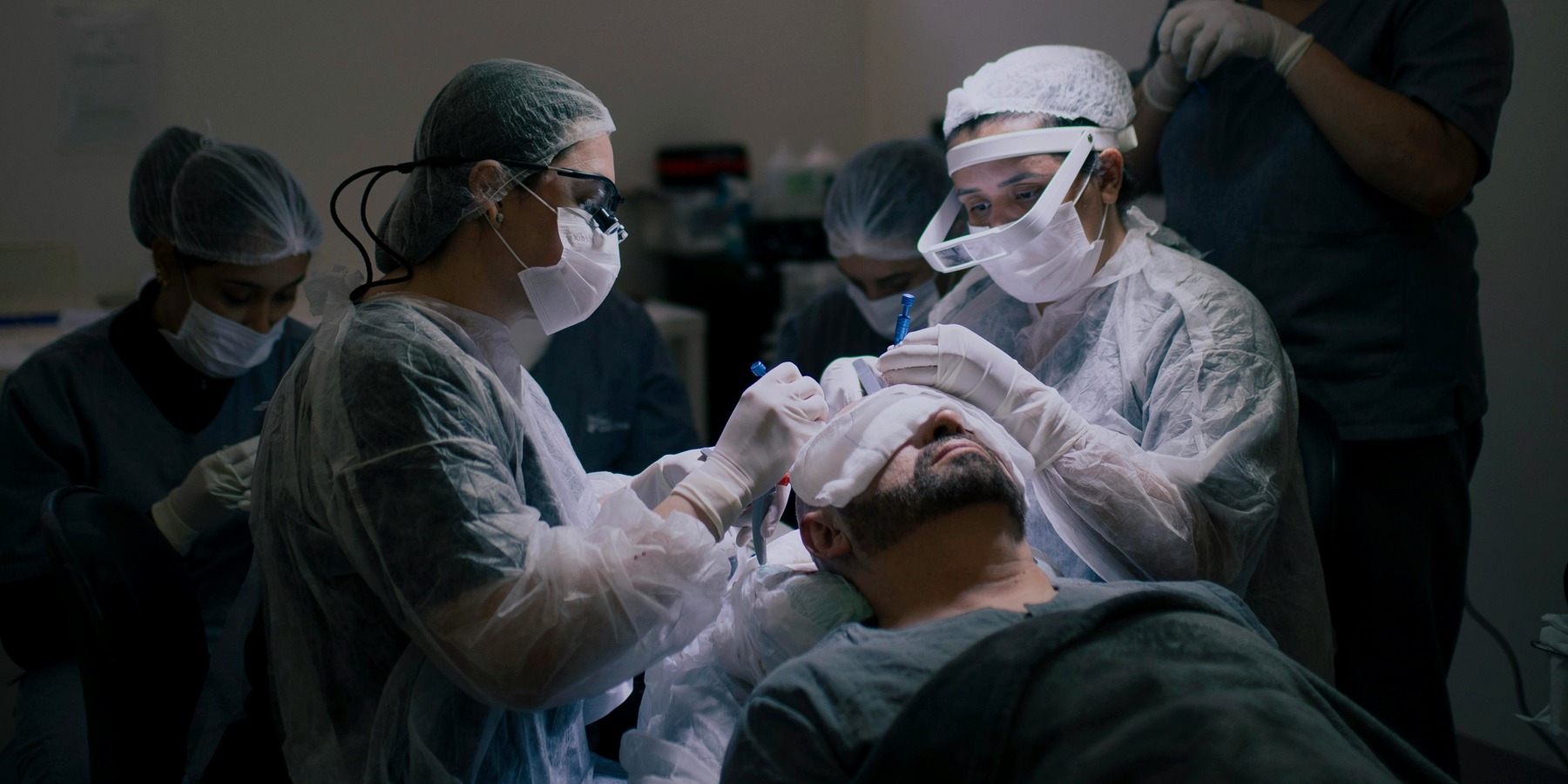 Surgery room and clinical team